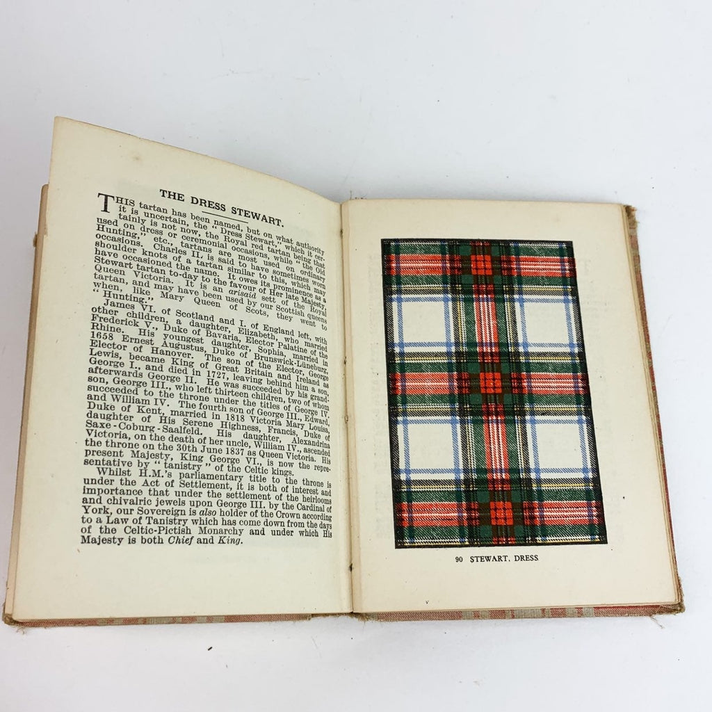 The Scottish Clans & Their Tartans Book