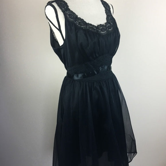 Vintage Vanity Fair Nightgown Matching Set