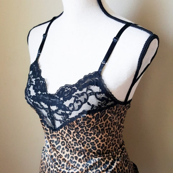 Vintage Vassarette Leopard Print Camo Top & Slip
