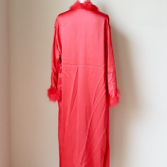 Marilyn Monroe by Warners Silk Red Feathered Robe
