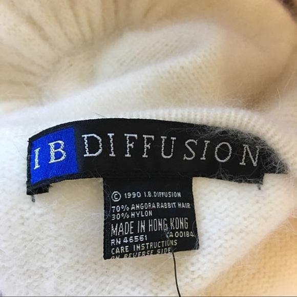 Vintage IB Diffusion 90's Sweater Top