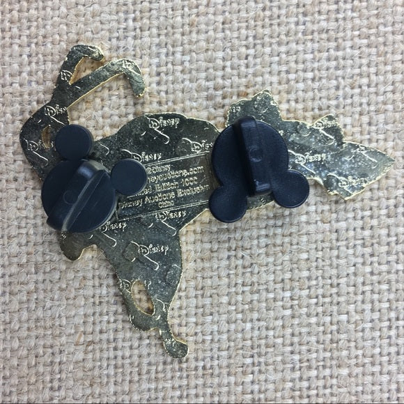 Disney Lady and the Tramp Siamese Cats Si And Am Limited Edition Pin