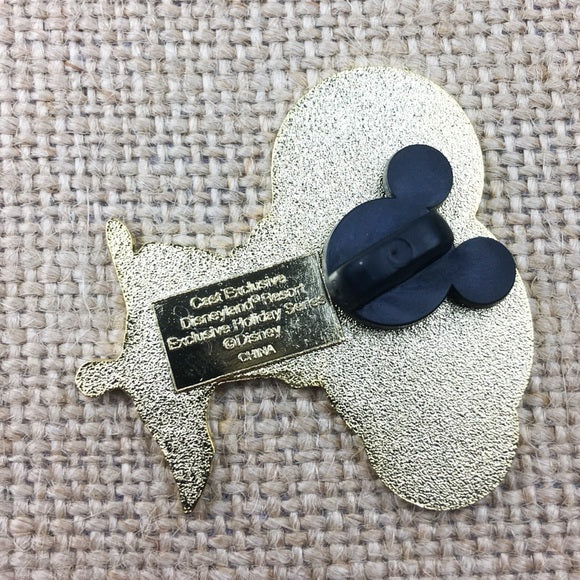 Disney DLR Cast Exclusive 2003 Thanksgiving Day Meeko Pin