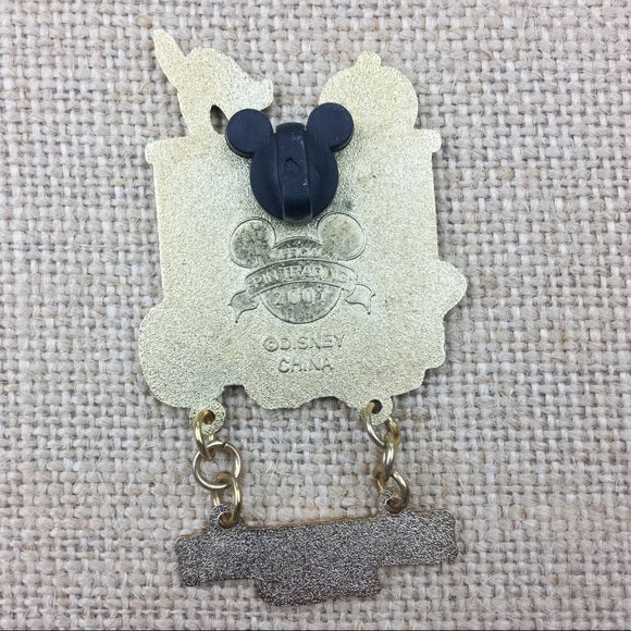 Disney Halloween Pirates of the Caribbean Dangle Pin