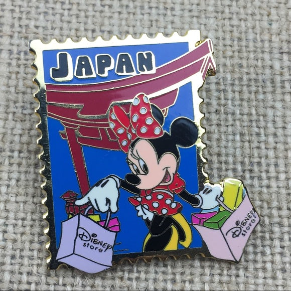 Disney Store JAPAN Minnie Mouse Pin