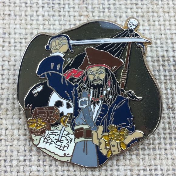 Disney Pirates of the Caribbean Captain Legend Golden Pins 2006 Pin