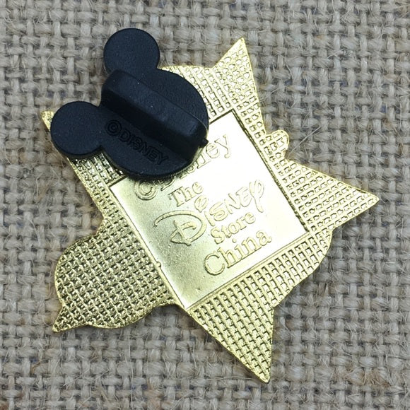 Disney Store Mickey Mouse Formal Hat Hollywood Character Star Pin