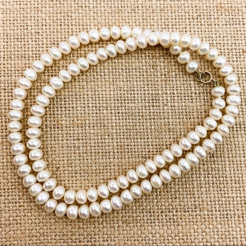 Vintage 10K Gold Clasp Pearl Necklace