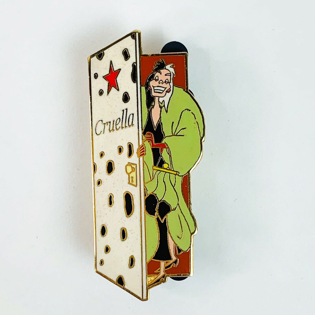 Disney Auctions Cruella Deville Door Limited Edition Pin