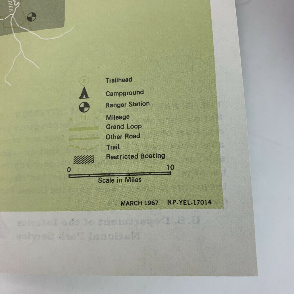 Vintage Yellowstone National Park Fold Out 1967 Map & Guide