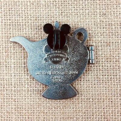 Disney DLR Villain Hinged Jafar Aladdin Snake in the Grass Hinged LE 1000 Pin