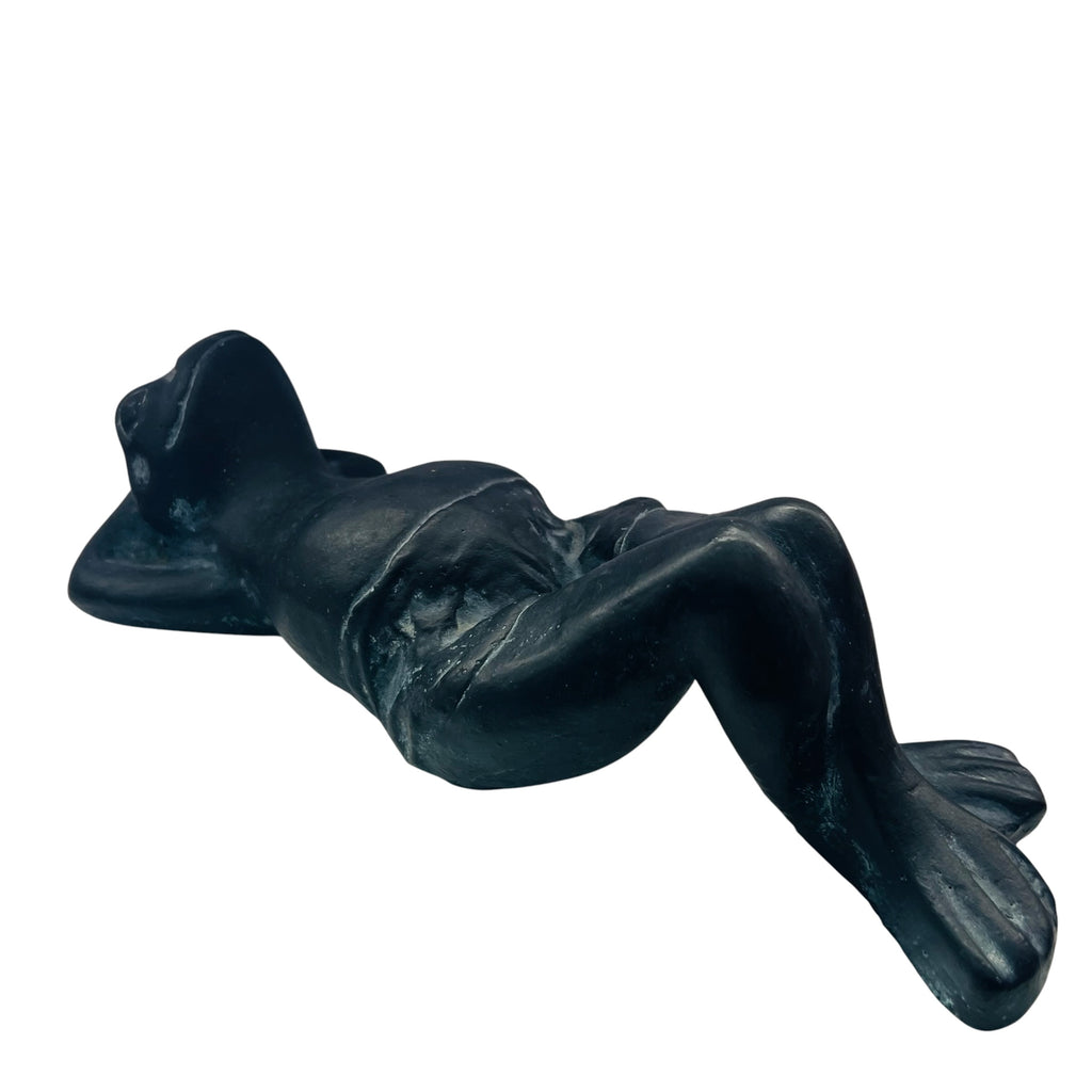 Vintage Frog Laying Down Sunbathing Flower Garden Statue