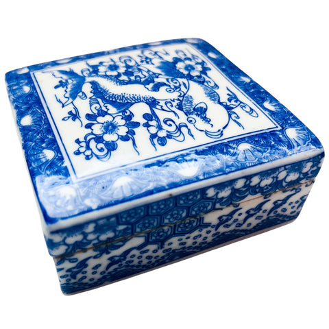 Vintage Chinese Square Blue & White Fish Trinket Box w/Lid