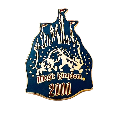 Vintage Walt Disney World Magic Kingdom 2000 Donald Goofy Mickey Pluto Pin