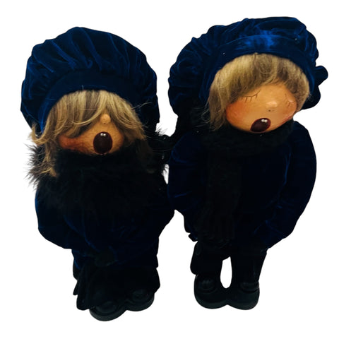 Vintage Christmas Carolers Dolls Figurines Singing Boy & Girl Pair Set