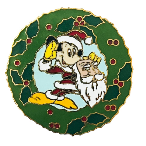 Disney Santa Mickey Mouse Christmas Holiday Wreath Pin