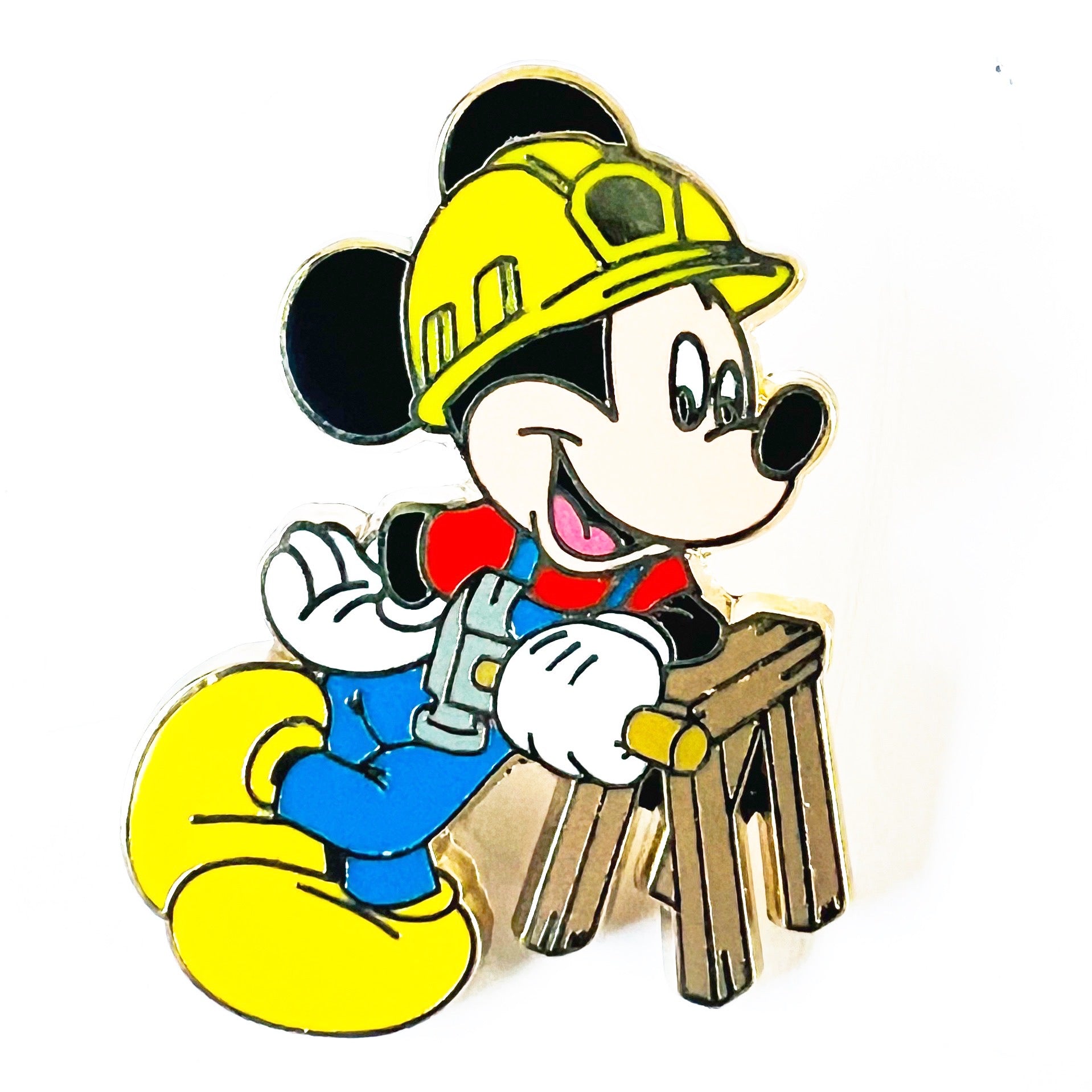 Disney WDW Wilderness Lodge Under Construction Mickey Pluto Chip n Dal ...