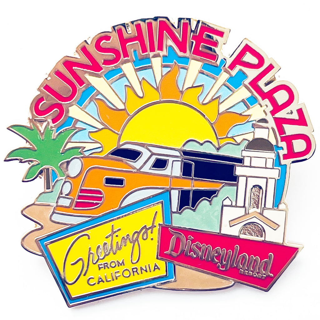 Disney Sunshine Plaza Cast Exclusive Greetings from California Limited Edition 500 Pin