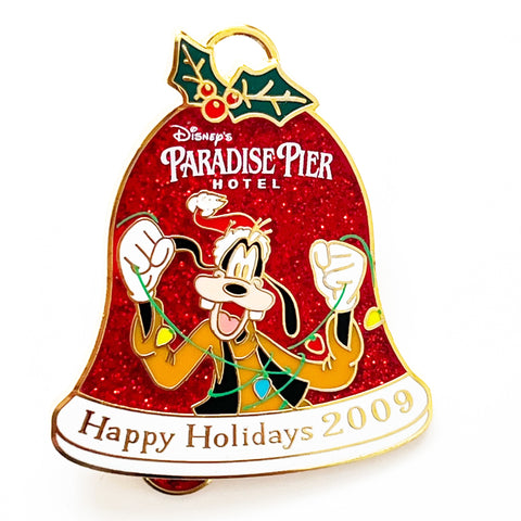 Disney Happy Holidays 2009 Paradise Pier Hotel Goofy LE 1000 Pin