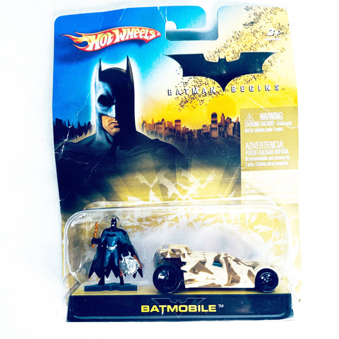 Hot Wheels 2005 Batman Figurine Batman Begins Batmobile Diecast Camouflage Vehicle