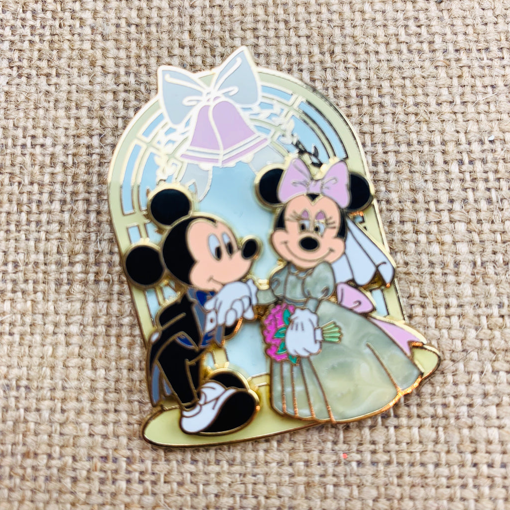 Disney Mickey Mouse and Minnie Mouse Wedding Pin