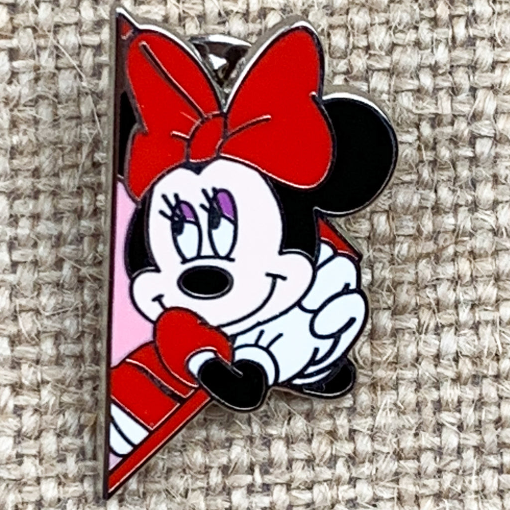 Disney Minnie Mouse MM Gang  #4 OF 5 Pin