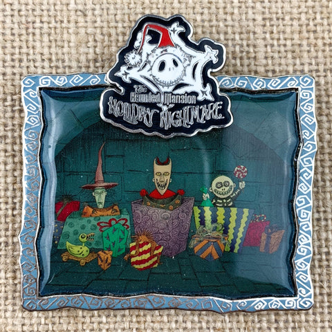 WDI The Haunted Mansion Holiday Nightmare Hitchhiking Ghost Lock Shock & Barrel Pin