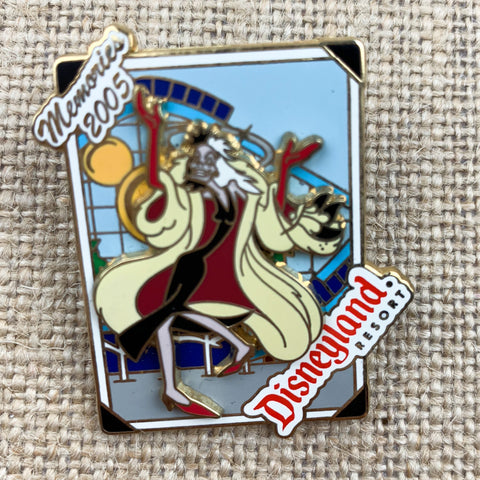 Disney DLR  Memories Cruella 3D California Screamin Disney Pin