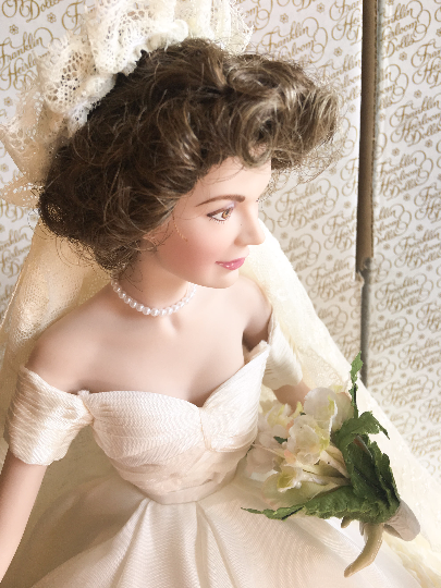 Franklin heirloom 2024 dolls jackie kennedy