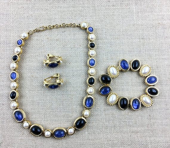 Vintage Necklace Clip On Earrings Bracelet Set