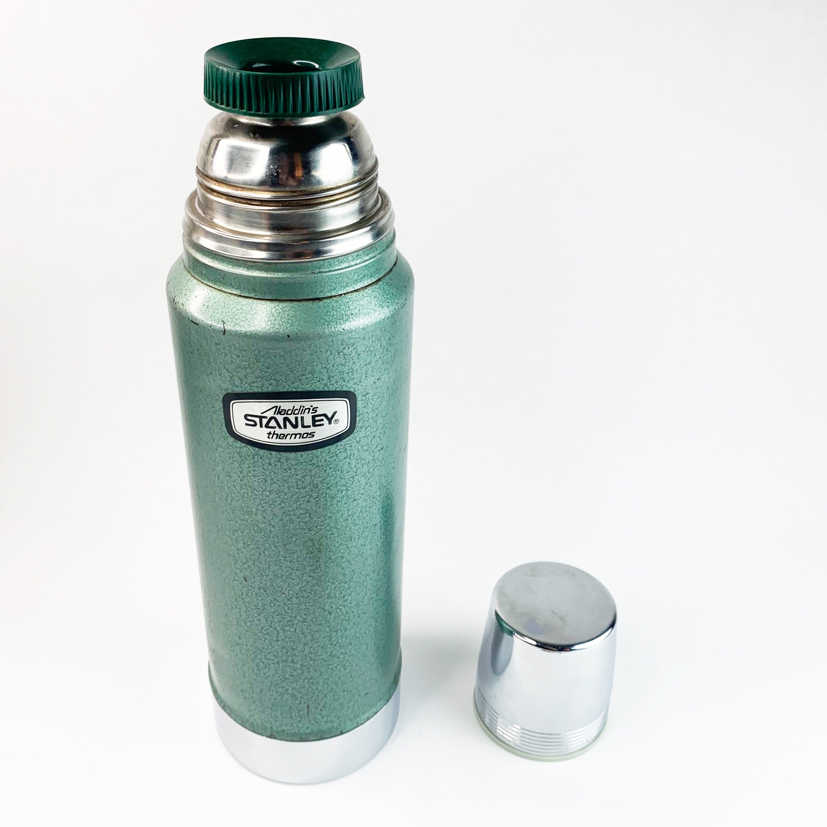 Thermos, Aladdin / Stanley Wide Mouth, Hammertone Green, Vintage 1995 –  Antigo Trunk