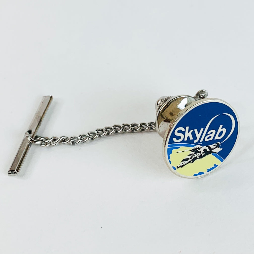 Vintage NASA Skylab Manned Flight Awarness Tie Tack Pin