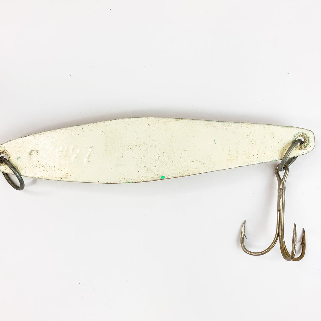 Vintage Metal Saltwater Fishing KC #2Z Yellow/ Brown Lure The Stand Alone Vintage Metal Saltwater Fishing KC #2Z Yellow/ Brown Lure The Stand Alone
