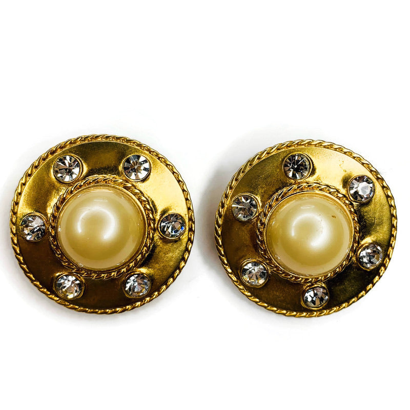 Chanel Vintage Gold Tone Faux Pearl Round Clip On Earrings Chanel