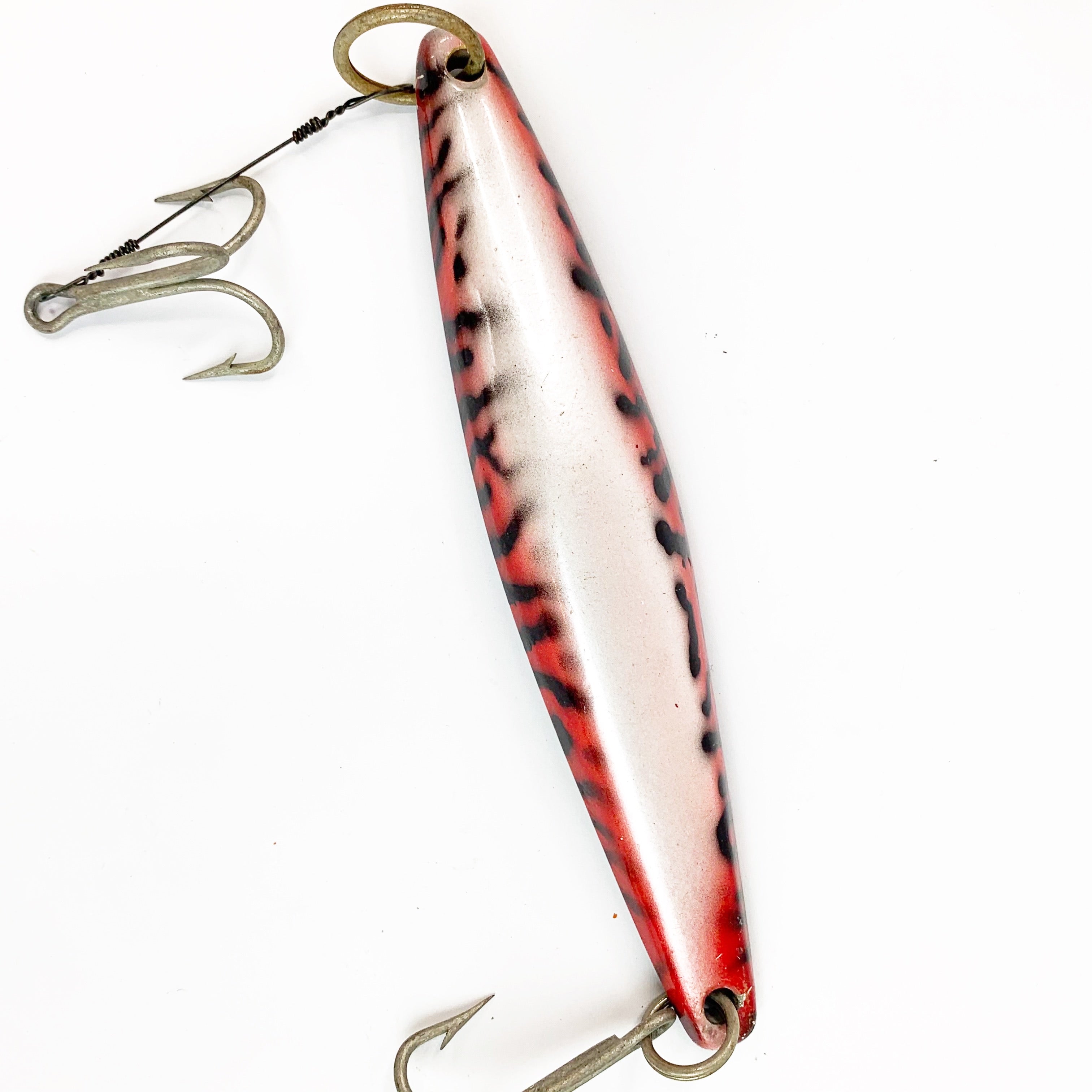 Vintage Metal Saltwater Fishing Straggler Red/Black White Double Hook – The  Stand Alone