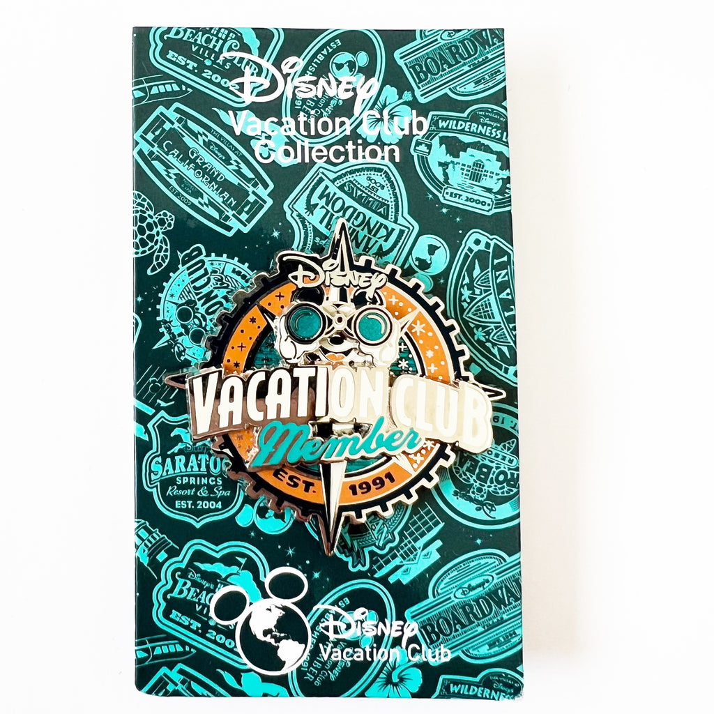 Disney Vacation Club Member Mickey Mouse Binoculars Pin