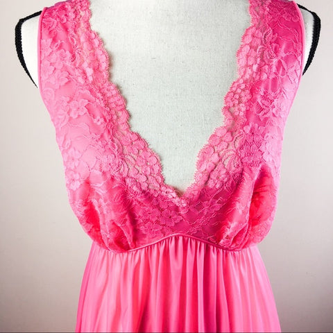 Vintage Vanity Fair Long Lace Lingerie Nightgown