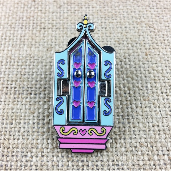 Disney WDW Princess Hinged Window Pin