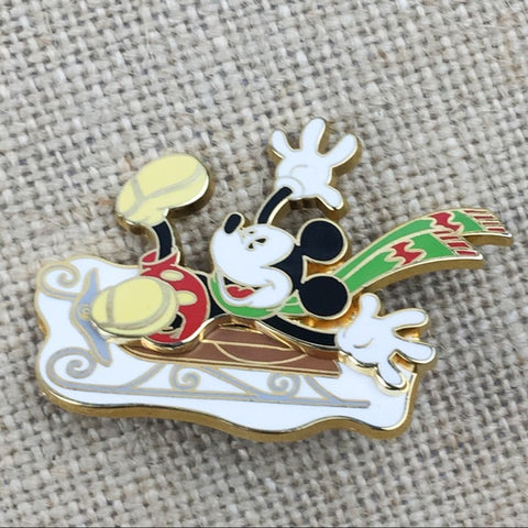 Disneyland Resort Cast Exclusive Mickey Sled Limited Edtiion Disney Pin