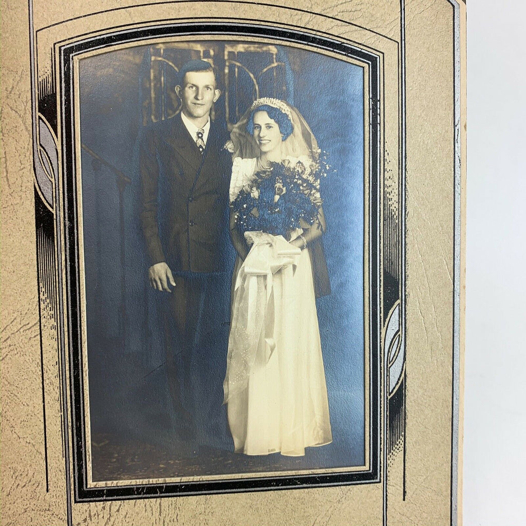 Vintage Couple Wedding Studio Photo in Cardboard Folder Montieur Cedar Rapids